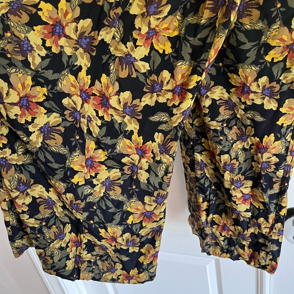 Free People Set (2) - Picture 12 of 12